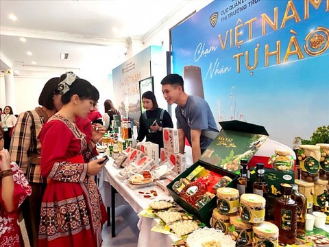 tuan le nong san viet ket noi cung cau thuc day tieu thu hang viet