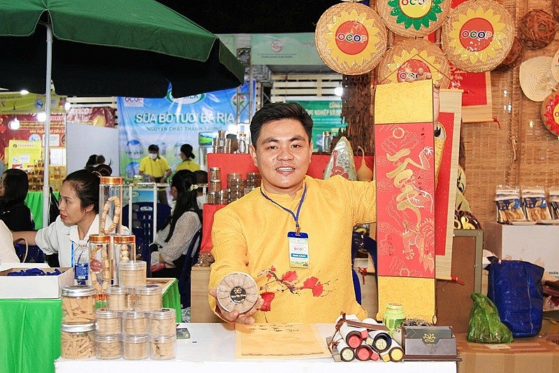 Sôi nổi hoạt động kết nối giao thương tại OCOP TP. HCM năm 2025 Sôi nổi hoạt động kết nối giao thương tại OCOP TP. HCM năm 2025