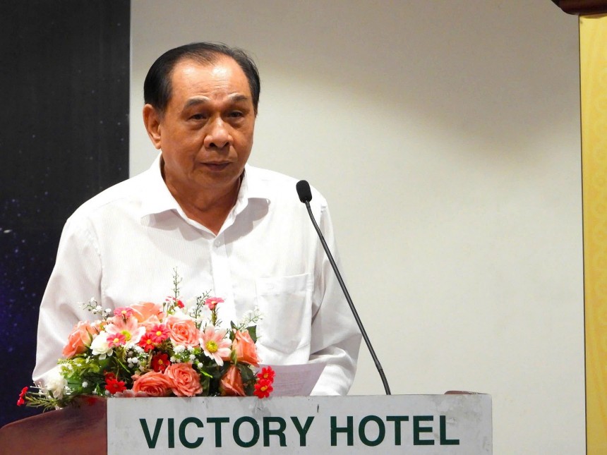 Ông Trần Quang Thắng, Phó Chủ tịch Hiệp hội DNNVV khu vực phía Nam trình bày ý kiến tham luận tại Hội thảo