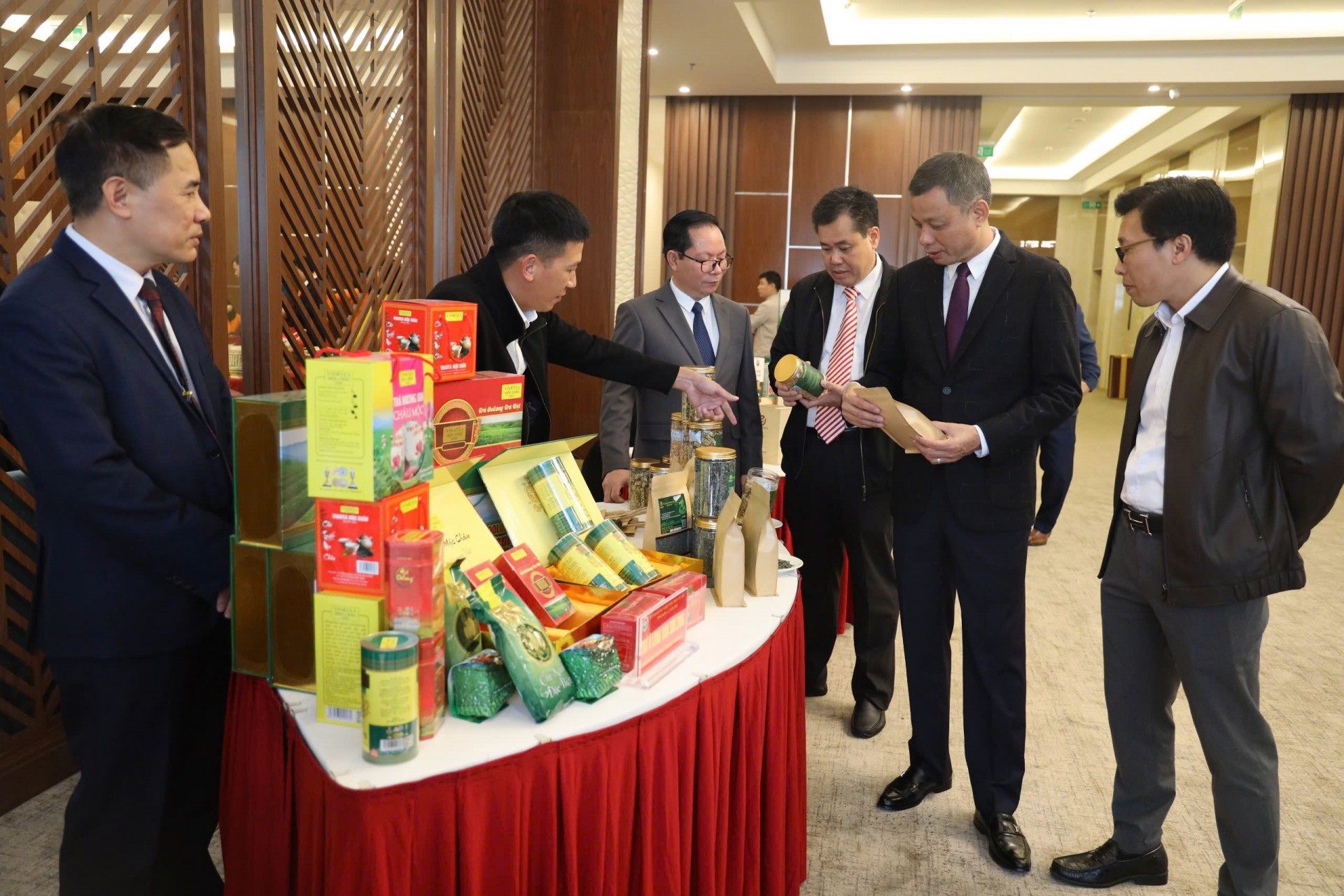 Sơn La vinh danh 30 sản phẩm công nghiệp nông thôn 2025 Sơn La vinh danh 30 sản phẩm công nghiệp nông thôn 2025