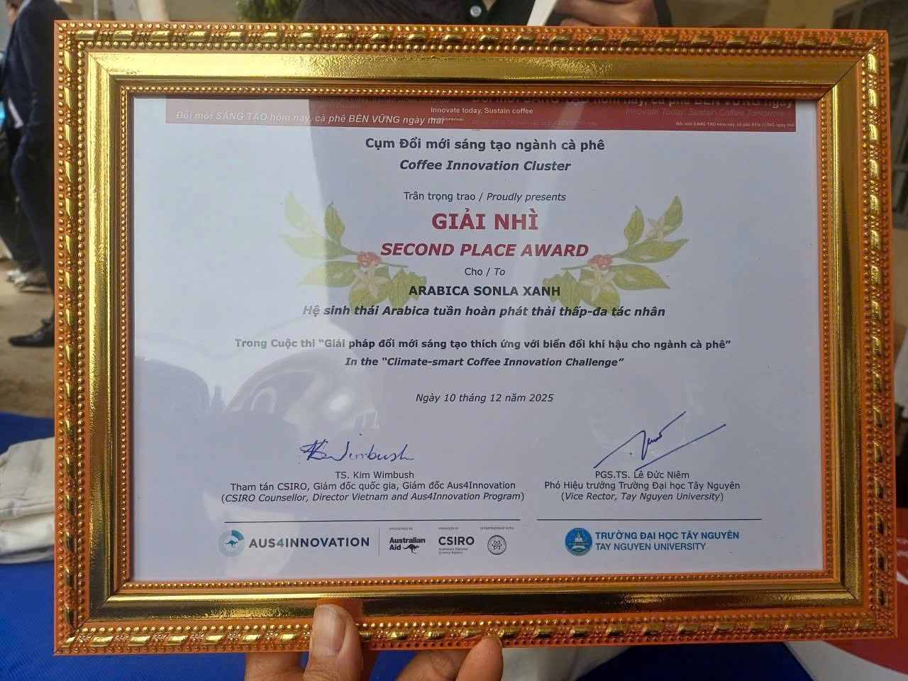 Đội Arabica Sonla xanh giành giải Nhì tại cuộc thi đổi mới sáng tạo ngành cà phê 2025