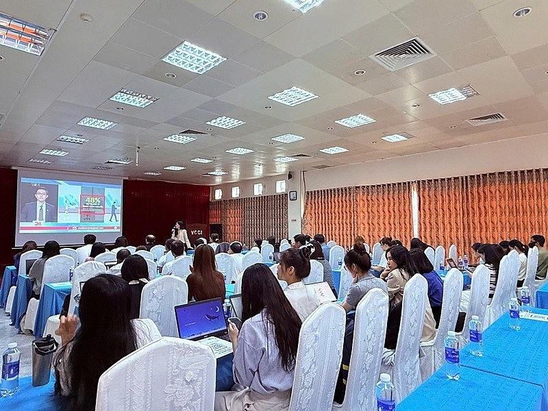 Hội thảo “Thúc đẩy hợp tác với thị trường EU và tận dụng chuyển đổi số trong hoạt động doanh nghiệp” do Liên đoàn Thương mại và Công nghiệp Việt Nam (VCCI) - Chi nhánh khu vực TP. HCM tổ chức Hội thảo “Thúc đẩy hợp tác với thị trường EU và tận dụng chuyển đổi số trong hoạt động doanh nghiệp” do Liên đoàn Thương mại và Công nghiệp Việt Nam (VCCI) - Chi nhánh khu vực TP. HCM tổ chức