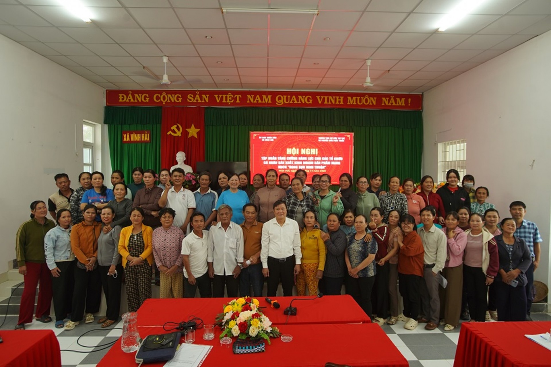 Hội nghị tập huấn tăng cường năng lực cho các tổ chức, cá nhân liên quan đến NHCN “Rong sụn Ninh Thuận”