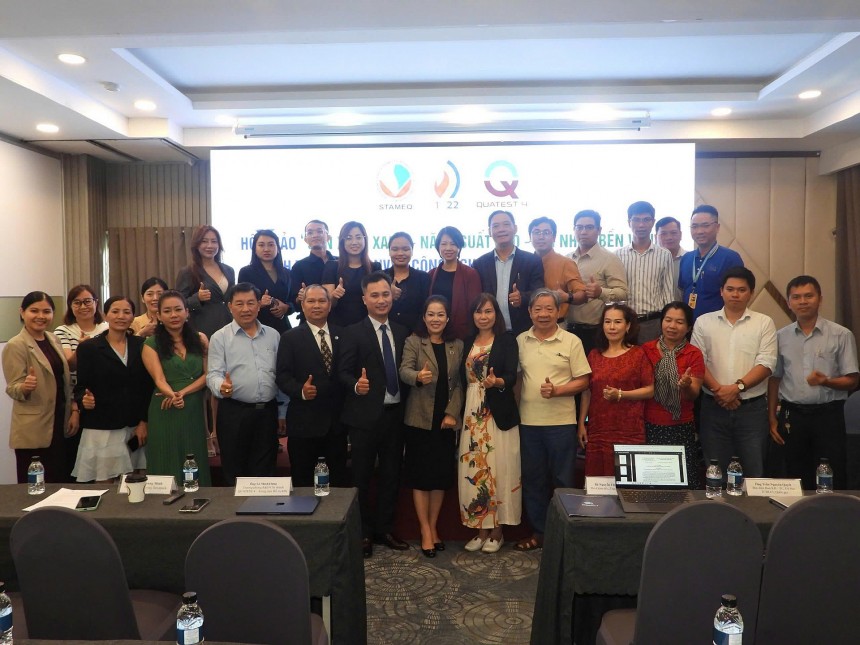 Các đại biểu tham dự Hội thảo