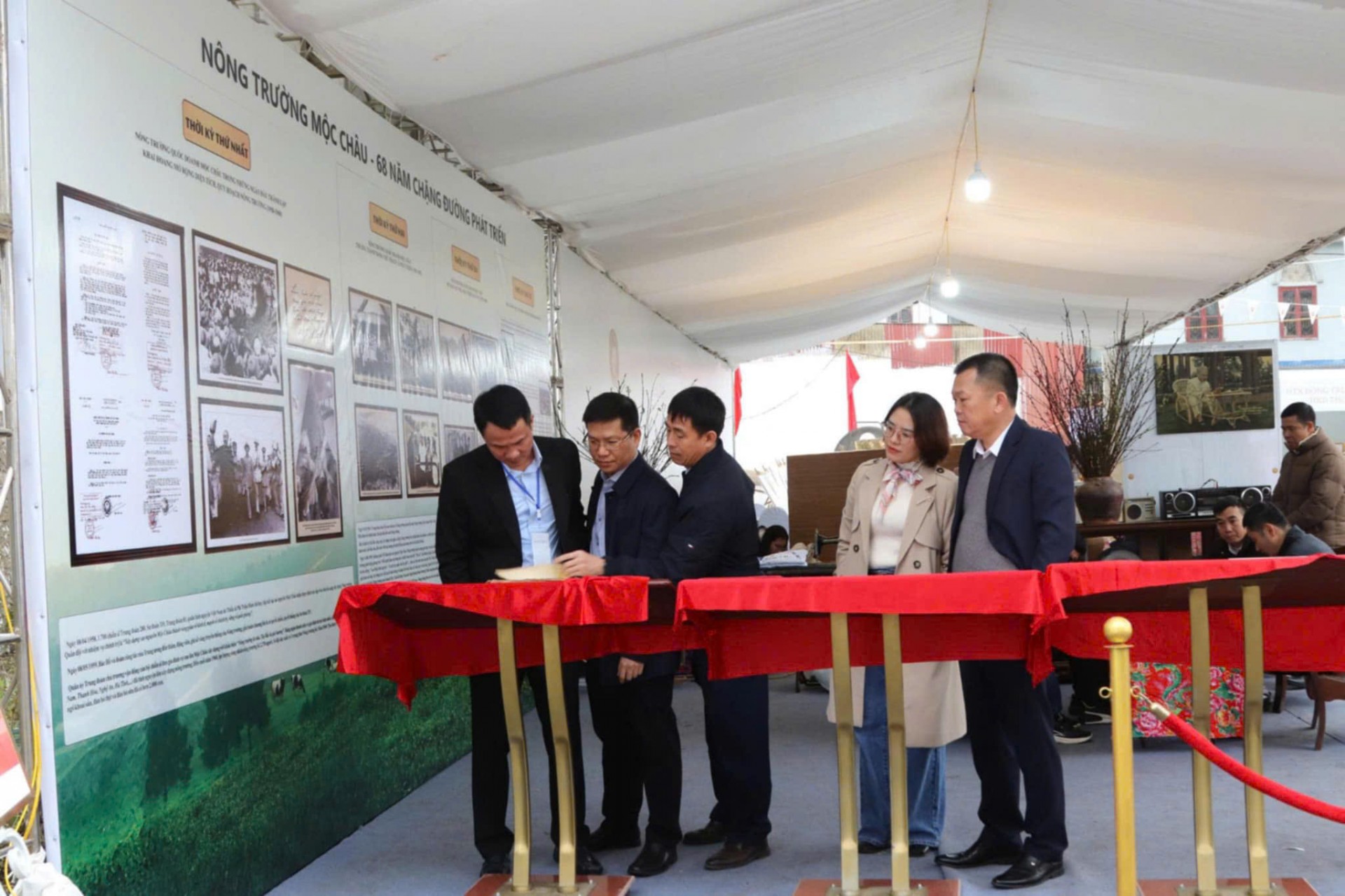 Sắc màu nông sản cao nguyên tại Hội thi Hoa hậu bò sữa Mộc Châu 2026