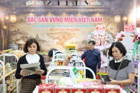 ra mat khong gian trung bay cac san pham cong nghiep nong thon mung xuan binh ngo 2026