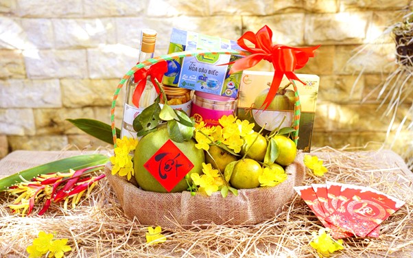 Nhiều đặc sản làng nghề và sản phẩm OCOP trên kệ hàng Tết Nhiều đặc sản làng nghề và sản phẩm OCOP trên kệ hàng Tết