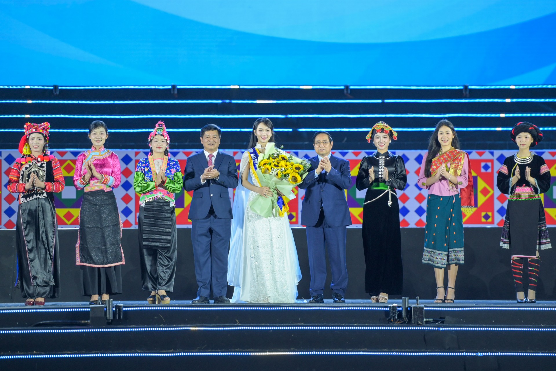 Khai hội Hoa Ban 2026: Khát vọng vươn mình từ miền cực Tây