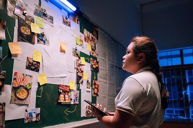 Dấn thân vào con đường sản xuất thực phẩm đóng gói, doanh nghiệp phải đổ bỏ không biết bao nhiêu mẻ cá, nồi nước dùng trước khi thành công tạo ra sản phẩm đạt chuẩn