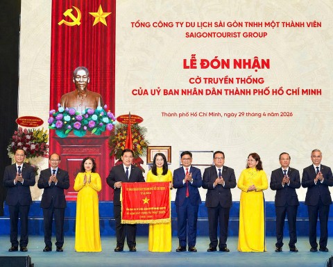 saigontourist group lan thu hai don nhan huan chuong lao dong hang nhat
