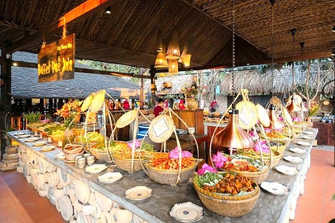 hoi he nha trang xua 2026 dong day ky uc ron rang niem vui