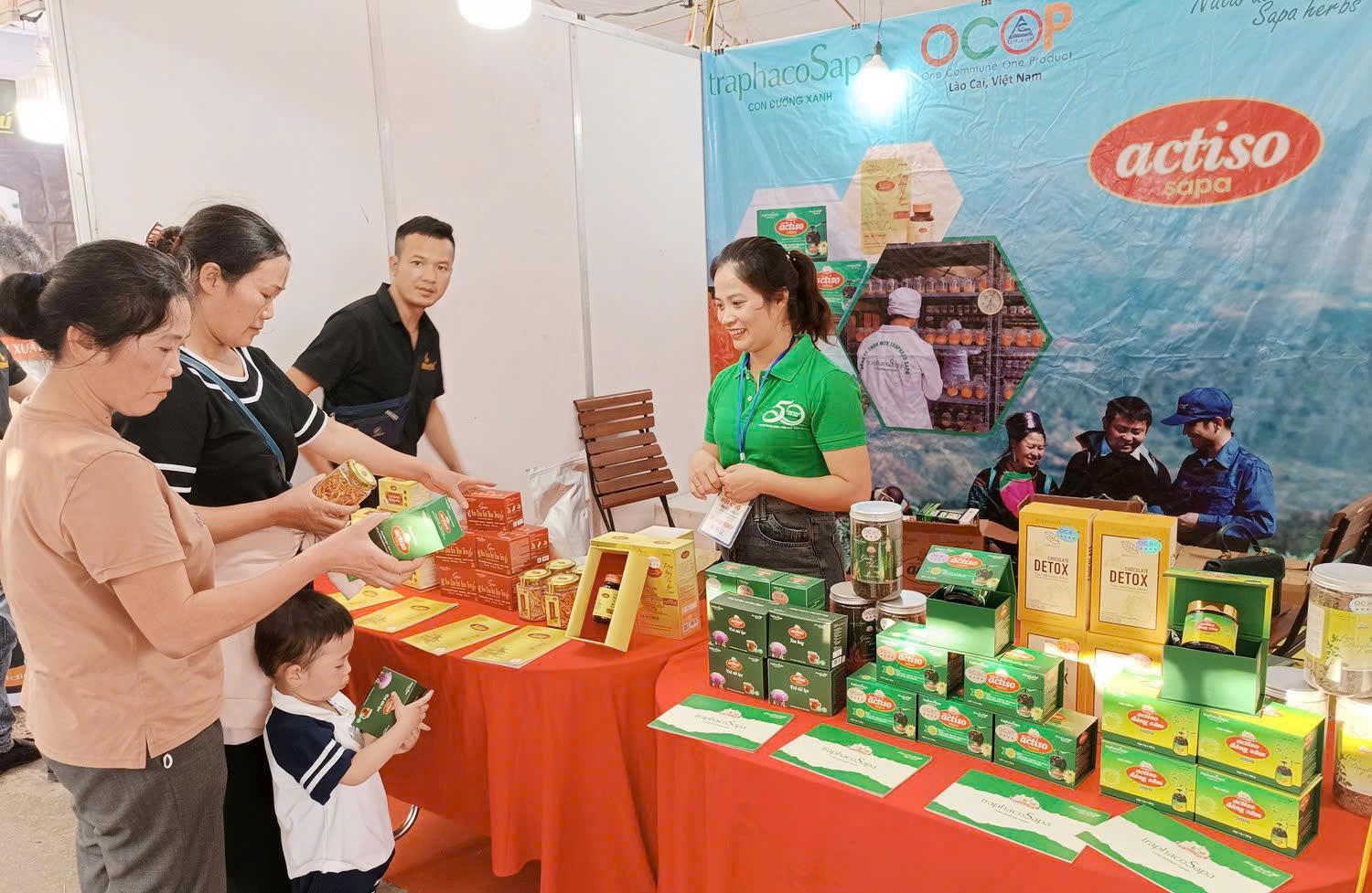 Cánh đồng ‘lên sóng’: Điện Biên đưa nông sản bản địa lên ‘chợ số’ Cánh đồng ‘lên sóng’: Điện Biên đưa nông sản bản địa lên ‘chợ số’