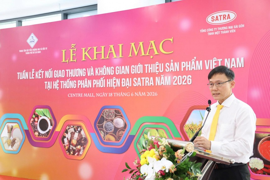 Ông Lê Anh Hoàng, Phó Giám đốc Trung tâm Xúc tiến Thương mại và Đầu tư TP. HCM phát biểu khai mạc sự kiện