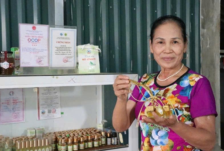 Máy bay không người lái, livestream và giấc mơ của nông dân Phú Thọ