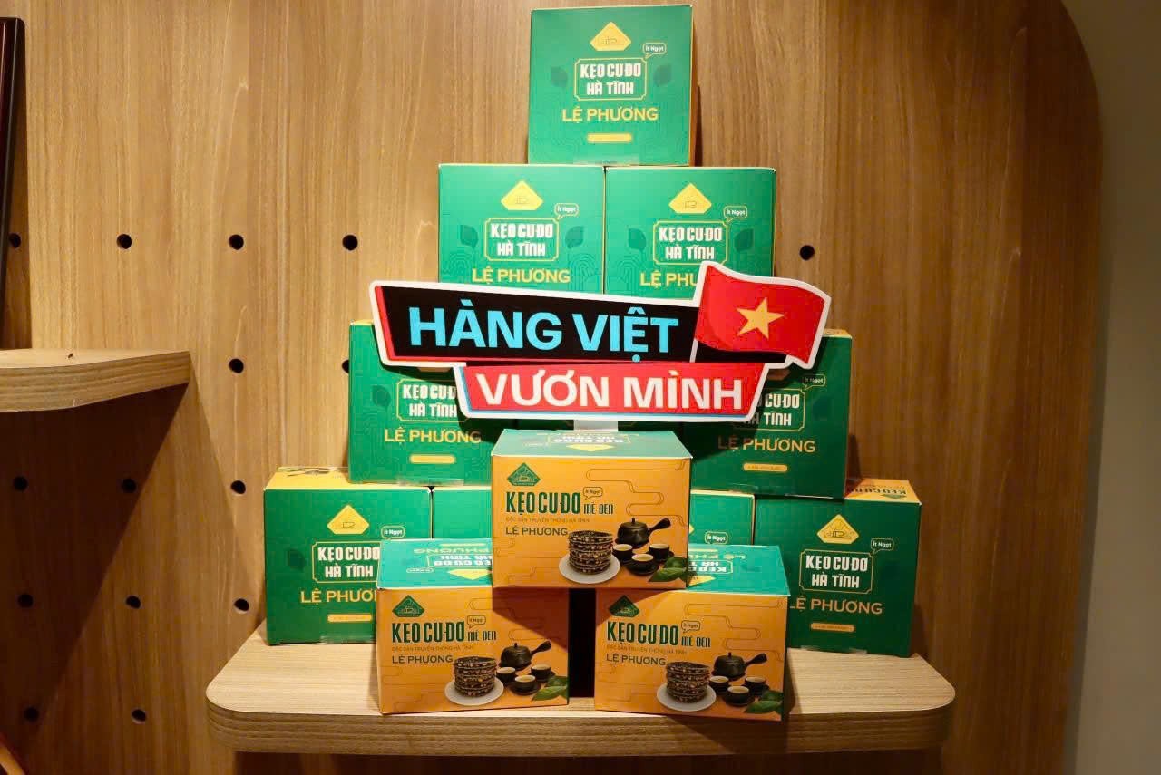 Cu đơ Hà Tĩnh - Khi mật mía, lạc rang kể câu chuyện làng quê Cu đơ Hà Tĩnh - Khi mật mía, lạc rang kể câu chuyện làng quê
