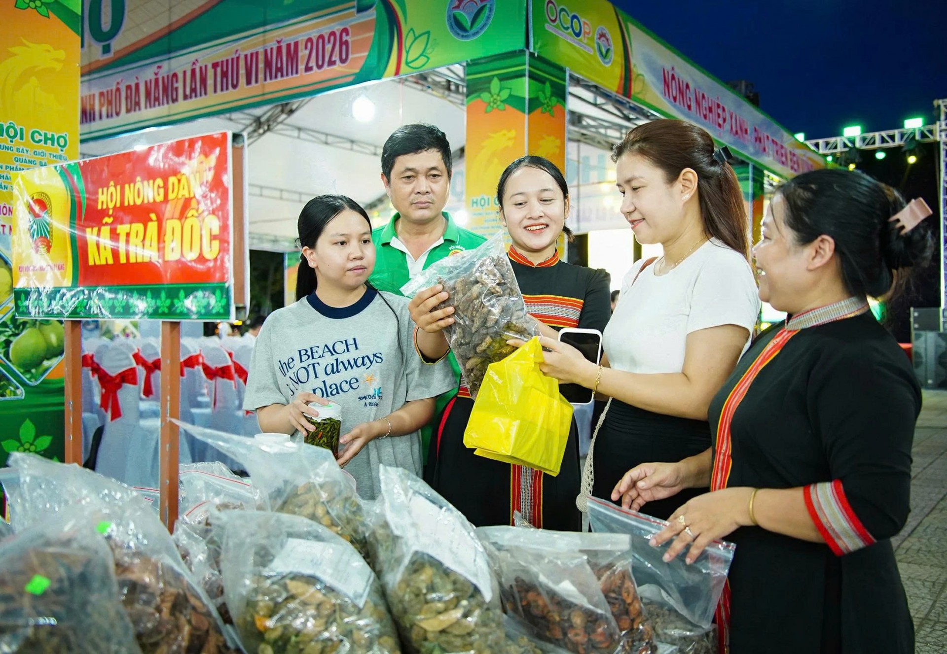 Nút thắt của nông sản sạch - để OCOP không còn lạc lõng