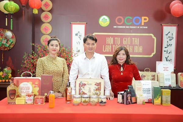 Đổi “quảng cáo” lấy “chuyện thật”: Đường tắt để OCOP xây niềm tin Đổi “quảng cáo” lấy “chuyện thật”: Đường tắt để OCOP xây niềm tin
