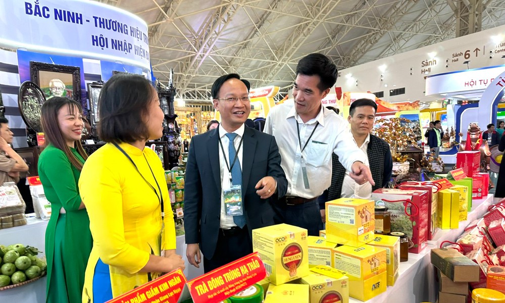 Bắc Ninh đẩy mạnh kỹ năng số, mở rộng cơ hội kinh doanh trực tuyến cho doanh nghiệp và người dân Bắc Ninh đẩy mạnh kỹ năng số, mở rộng cơ hội kinh doanh trực tuyến cho doanh nghiệp và người dân