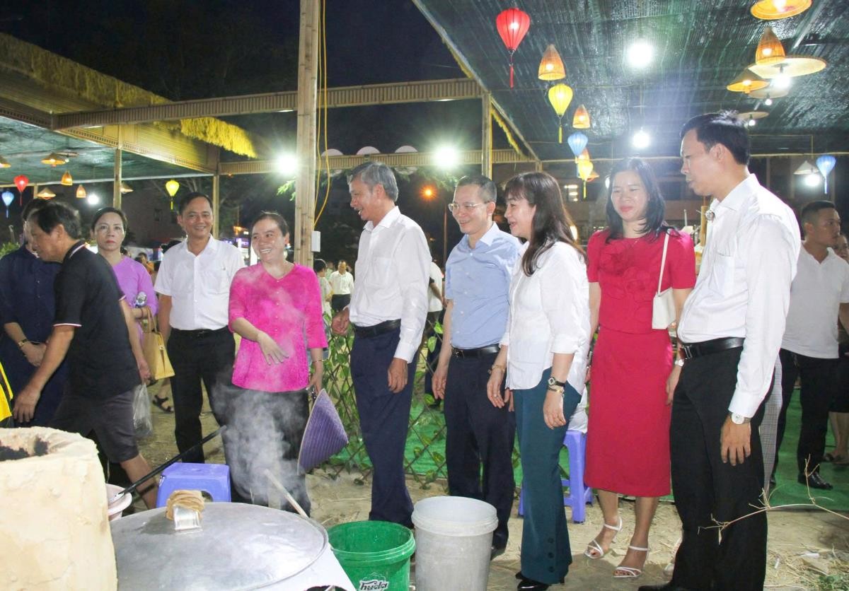 Chợ phiên “Làng trong phố” hướng tới trở thành không gian văn hóa và điểm đến cuối tuần tại Đà Nẵng