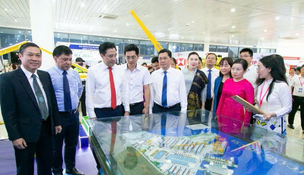 Hội chợ EWEC - Đà Nẵng 2026 mở rộng cơ hội kết nối thương mại, du lịch và đầu tư Hội chợ EWEC - Đà Nẵng 2026 mở rộng cơ hội kết nối thương mại, du lịch và đầu tư