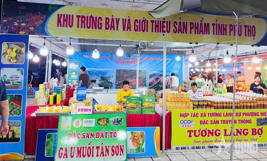 Sau ánh đèn hội chợ, OCOP cần gì để đi xa? Sau ánh đèn hội chợ, OCOP cần gì để đi xa?