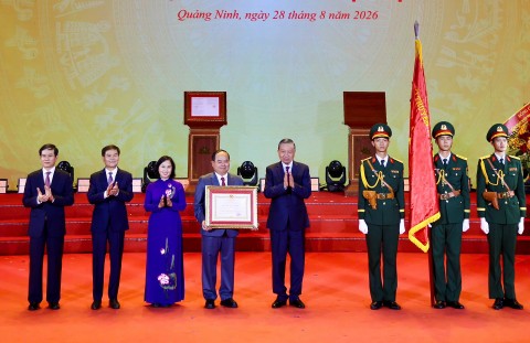 le cong bo nghi quyet cua quoc hoi ve thanh lap thanh pho quang ninh