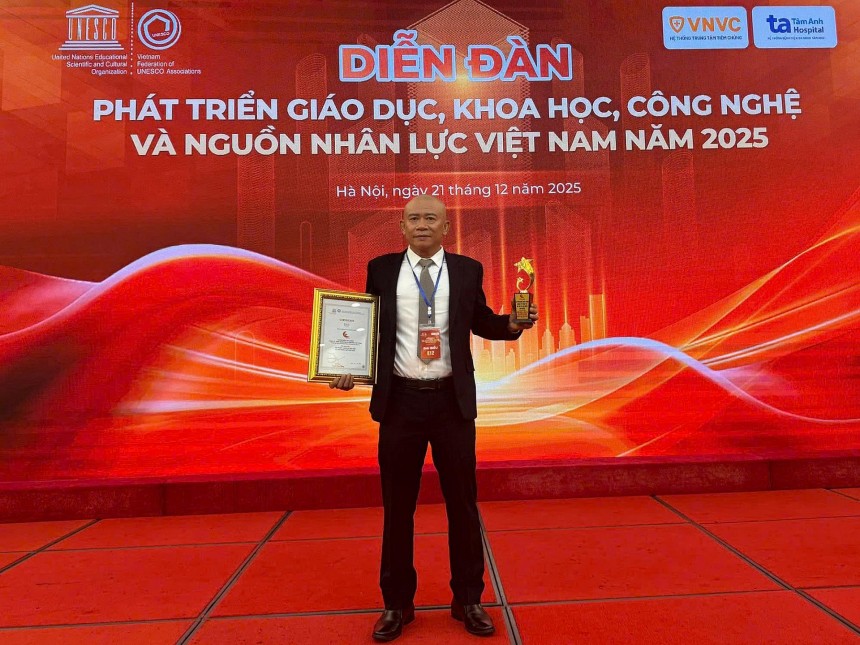 Ông Lê Thành Công, Giám đốc Công Ty TNHH TM DV XK Cà Phê Mộc Mr Công, người sáng lập thương hiệu “Cà Phê Mộc Mr. Công” Ông Lê Thành Công, Giám đốc Công Ty TNHH TM DV XK Cà Phê Mộc Mr Công, người sáng lập thương hiệu “Cà Phê Mộc Mr. Công”