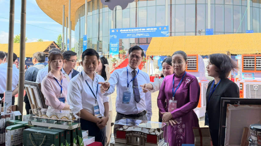 Đà Nẵng đưa sản phẩm OCOP đến gần thị trường Nhật Bản Đà Nẵng đưa sản phẩm OCOP đến gần thị trường Nhật Bản