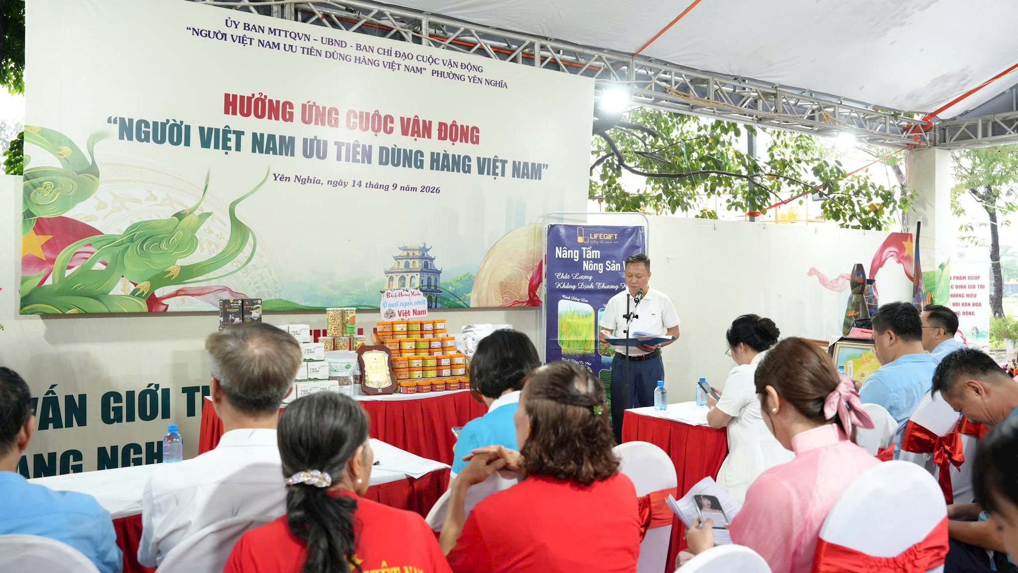 Phường Yên Nghĩa hưởng ứng Cuộc vận động “Người Việt Nam ưu tiên dùng hàng Việt Nam” Phường Yên Nghĩa hưởng ứng Cuộc vận động “Người Việt Nam ưu tiên dùng hàng Việt Nam”