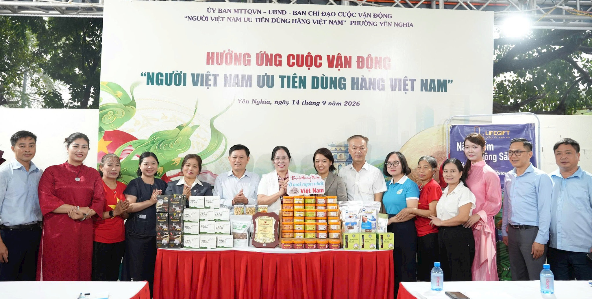 Phường Yên Nghĩa hưởng ứng Cuộc vận động “Người Việt Nam ưu tiên dùng hàng Việt Nam” Phường Yên Nghĩa hưởng ứng Cuộc vận động “Người Việt Nam ưu tiên dùng hàng Việt Nam”