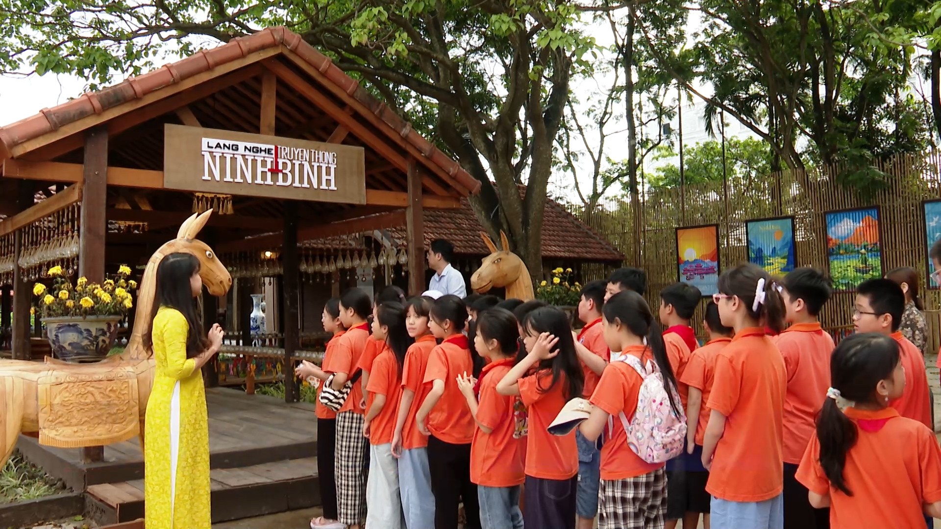 Du lịch nông thôn mở thêm giá trị cho sản phẩm OCOP Du lịch nông thôn mở thêm giá trị cho sản phẩm OCOP