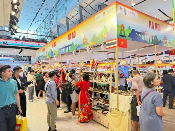 Khai mạc Tuần lễ Việt Nam tại Thái Lan 2026, mở rộng kết nối hàng Việt với thị trường Thái Lan