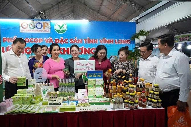 Vĩnh Long đặt mục tiêu thêm 50 sản phẩm OCOP Vĩnh Long đặt mục tiêu thêm 50 sản phẩm OCOP