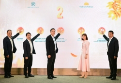 Vietnam Airlines đưa du khách 