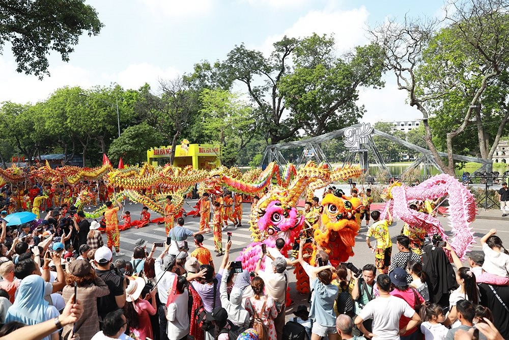 Festival Thu Hà Nội 2026 lùi sang ngày 16-18/10