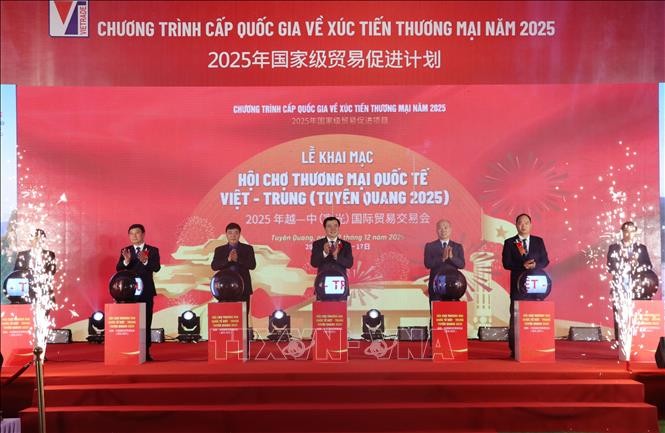 Tuyên Quang biến lợi thế biên giới thành đà xuất khẩu Tuyên Quang biến lợi thế biên giới thành đà xuất khẩu