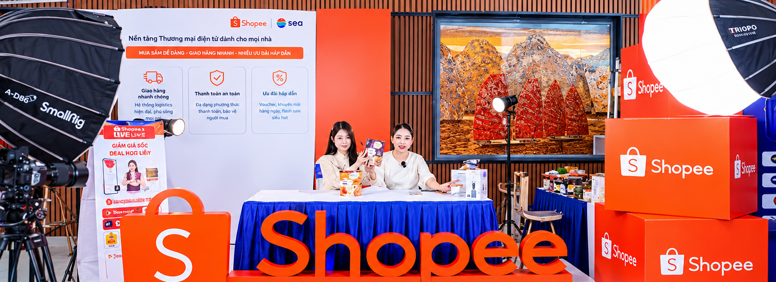 Shopee đưa sản phẩm OCOP lên nền tảng số Shopee đưa sản phẩm OCOP lên nền tảng số