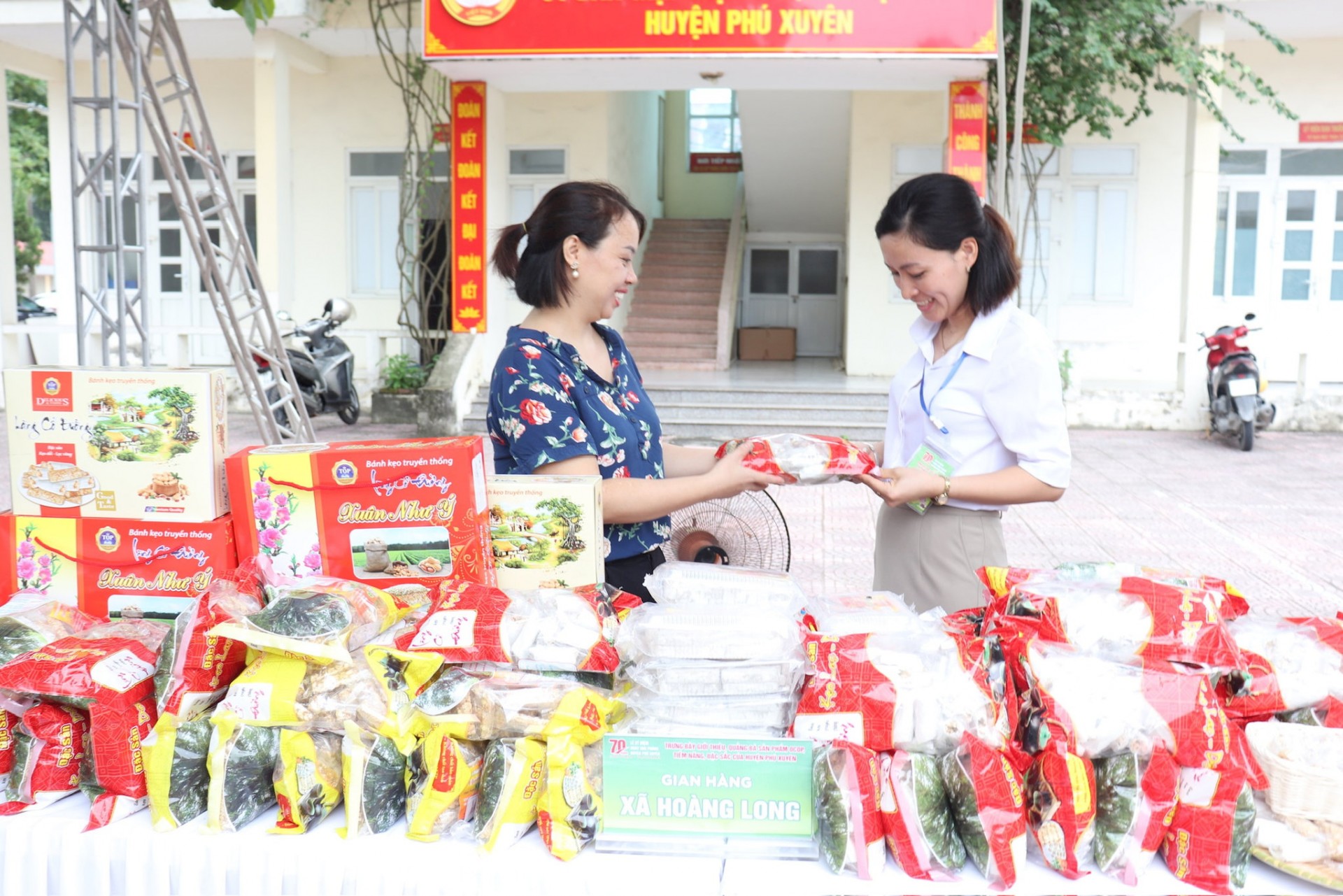 Kẹo lạc Chiến Tấn: Gìn giữ vị quê, tìm hướng đi mới từ OCOP