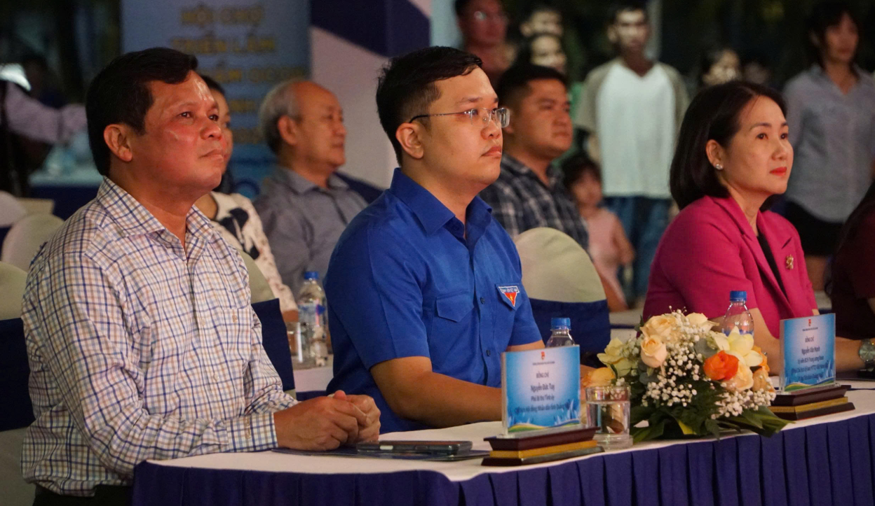 Hội chợ OCOP thanh niên khai mạc tại Quảng Ngãi Hội chợ OCOP thanh niên khai mạc tại Quảng Ngãi