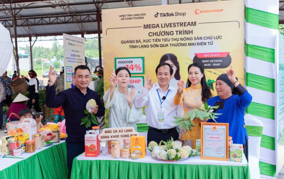Lạng Sơn đa dạng kênh đưa hàng hóa địa phương ra thị trường Lạng Sơn đa dạng kênh đưa hàng hóa địa phương ra thị trường