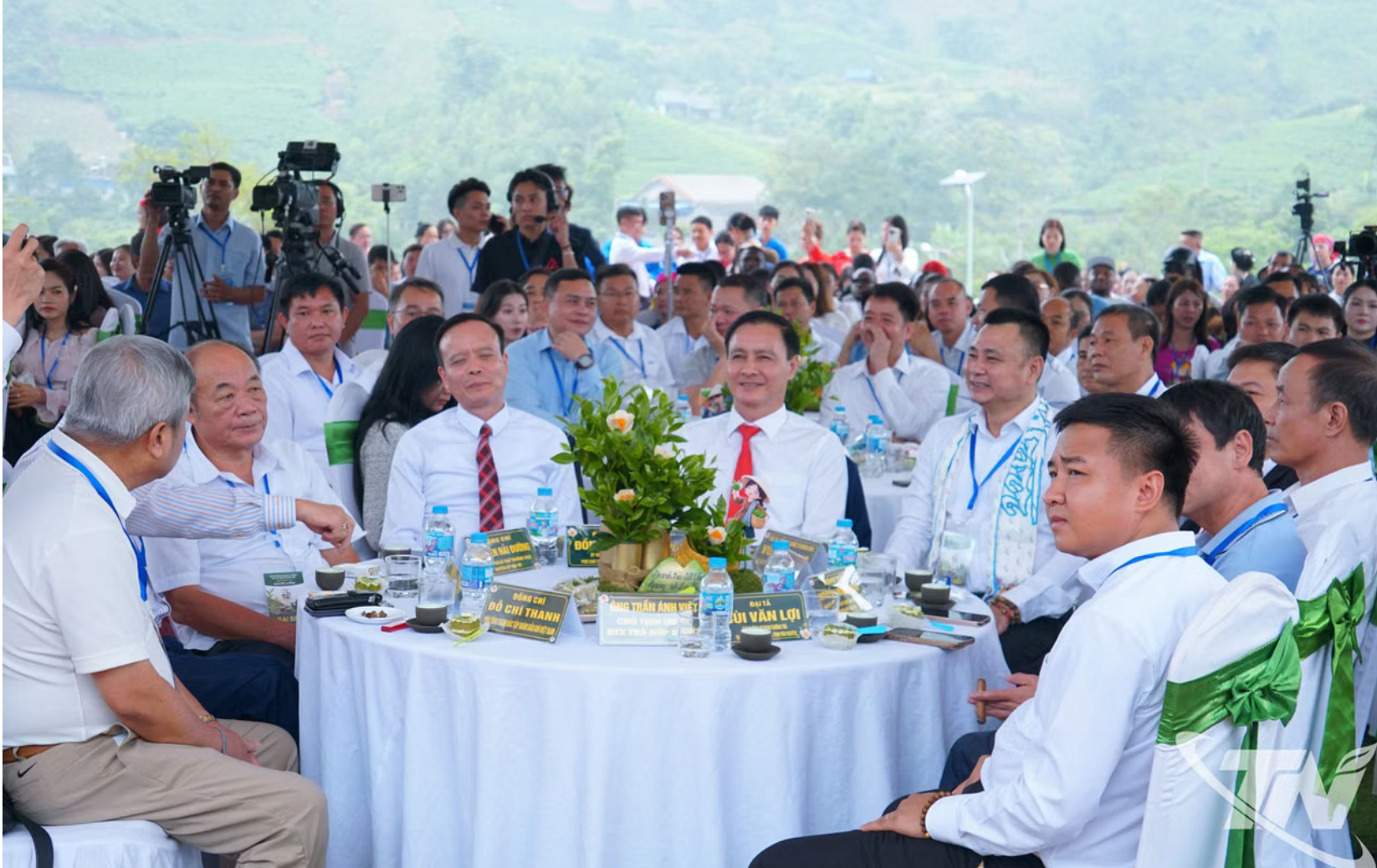 La Bằng rạng rỡ La Bằng rạng rỡ