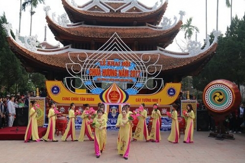 kinh te xa hoi huyen my duc nam 2017 khoi sac