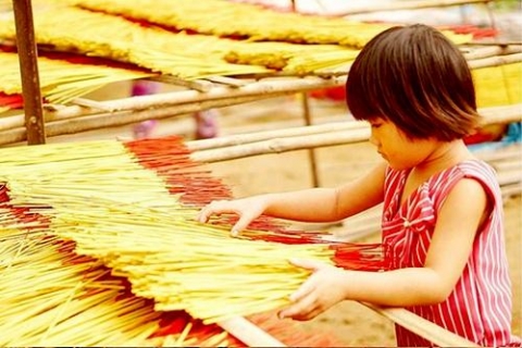 nhon nhip nghe lam nhang nhung ngay cuoi nam