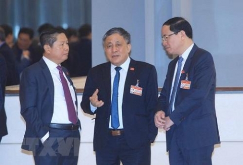 dai hoi xiii cua dang tiep tuc lam viec ve cong tac nhan su
