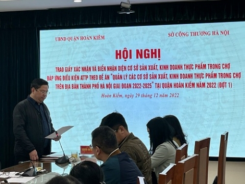 quan hoan kiem to chuc hoi nghi trao xac nhan va bien nhan dien cac co so san xuat kinh doanh thuc pham trong cho tren dia ban dot 1