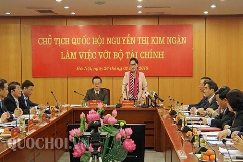 chu tich quoc hoi lam viec voi bo tai chinh