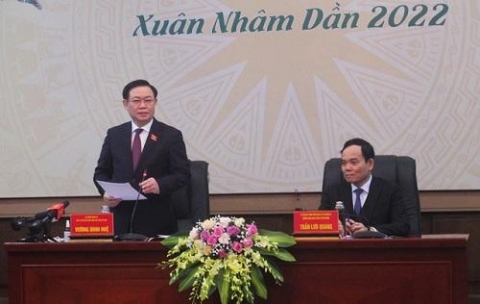 chu tich quoc hoi lam viec voi ban thuong vu thanh uy hai phong