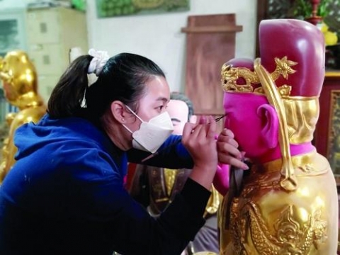 ha noi ha thai co duyen trong tung nuoc son mai