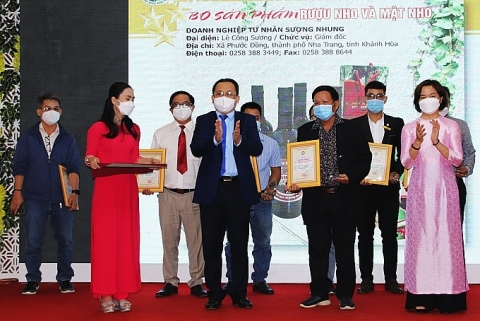 khanh hoa co hoi tien xa hon cho san pham cong nghiep nong thon
