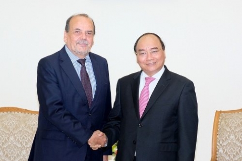thu tuong nguyen xuan phuc tiep dai su chile
